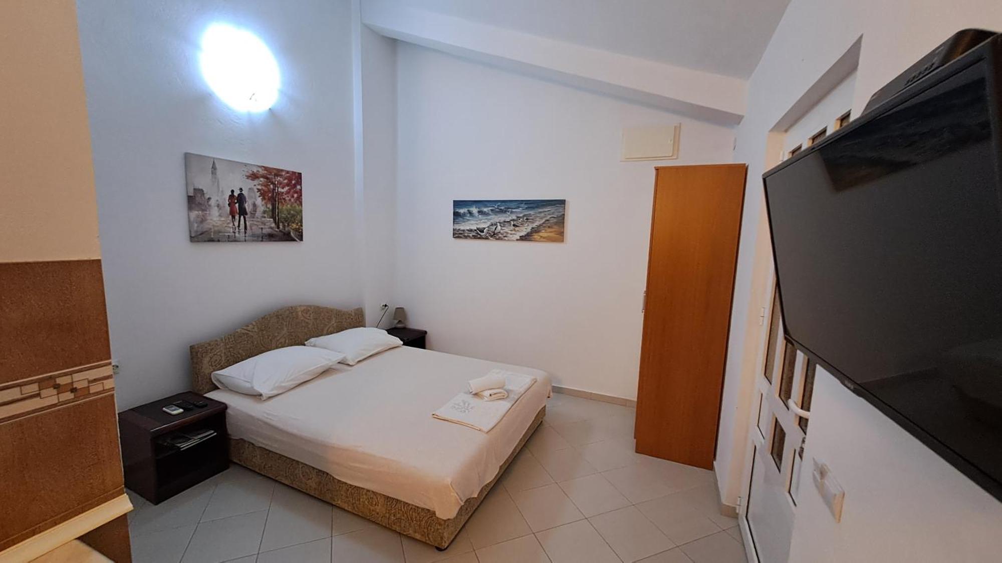Apartments Sofia Sutomore Bagian luar foto